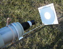 Lunette astronomique équipée d’un écran