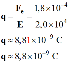 q = 8,8 E-9 C